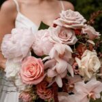 Maintenance-free Flower Bouquet Options