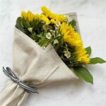 Reusable Bouquet Wrapping Solutions
