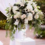 Elegant New Year Flower Decorations