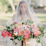 Low-cost Bridal Floral Arrangements